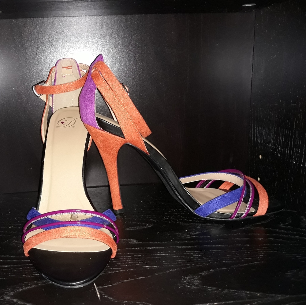 Size 10, Open Toe, Multicolored High Heel - image 2